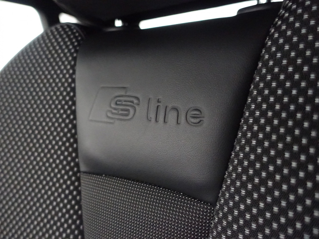 
Audi A3 Sportback 1.4 e-tron PHEV S line Aut- Keyless, Dynamic Select, Ada Cruise, Sport Interieur, Xenon Led vol									