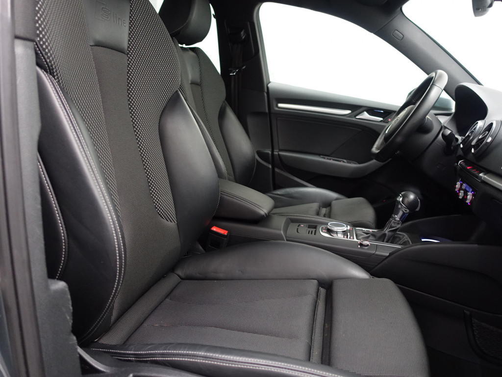 
Audi A3 Sportback 1.4 e-tron PHEV S line Aut- Keyless, Dynamic Select, Ada Cruise, Sport Interieur, Xenon Led vol									