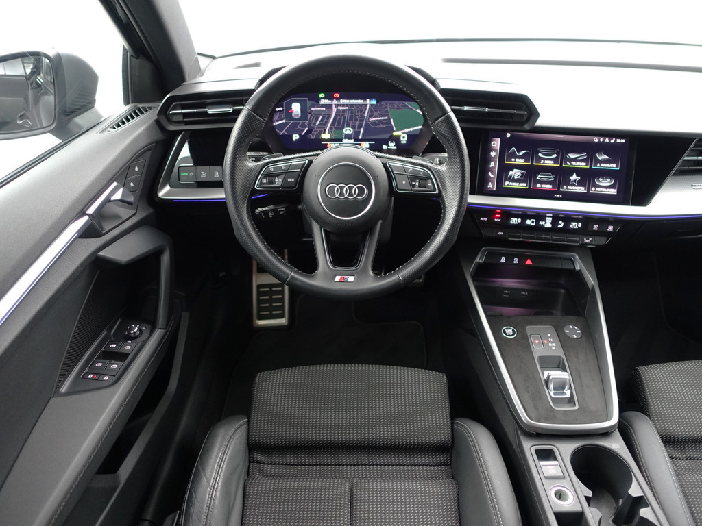 
								Audi A3 Sportback 35 TFSI S Competition Aut- Sport Interieur, Sfeerverlichting, Xenon Led Matrix, CarPlay, Park Assist, Keyless vol									