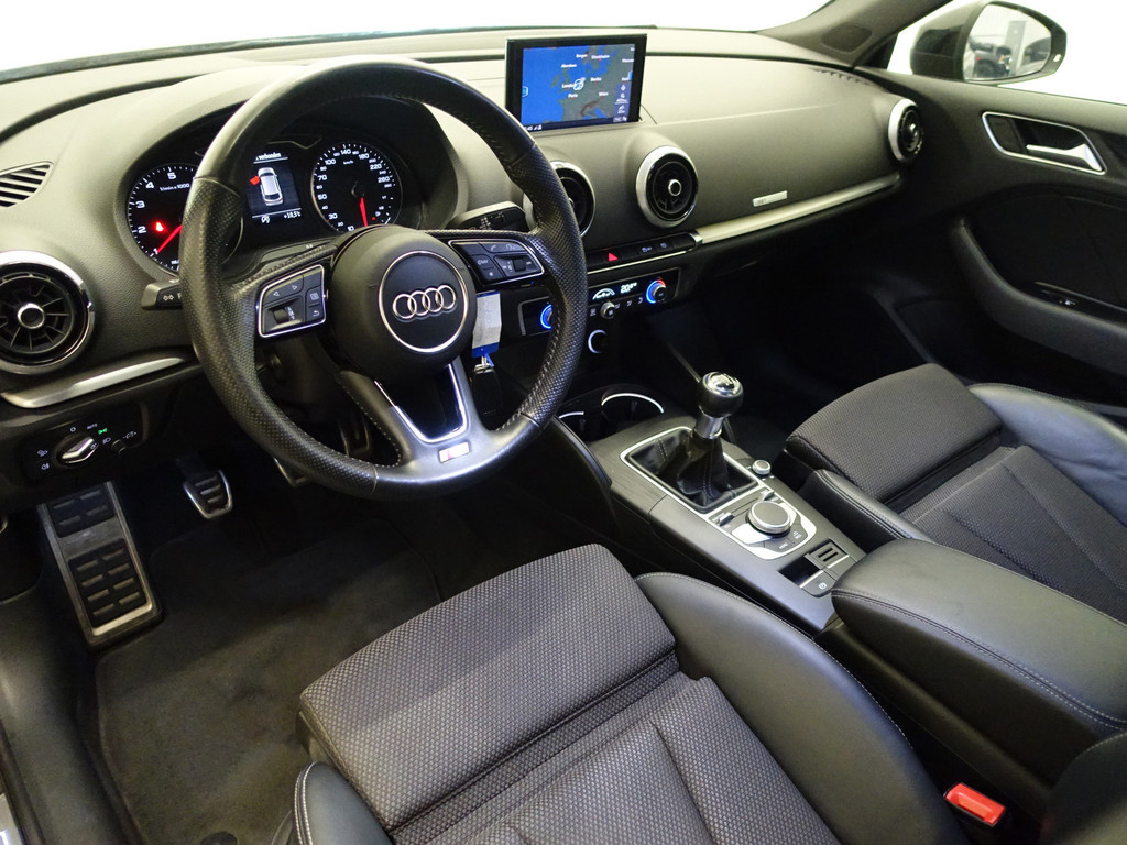 
Audi A3 Sportback 1.0 TFSI S line- Sport Leder, Xenon Led, Clima, Navi, Cruise, Dynamic Select vol									