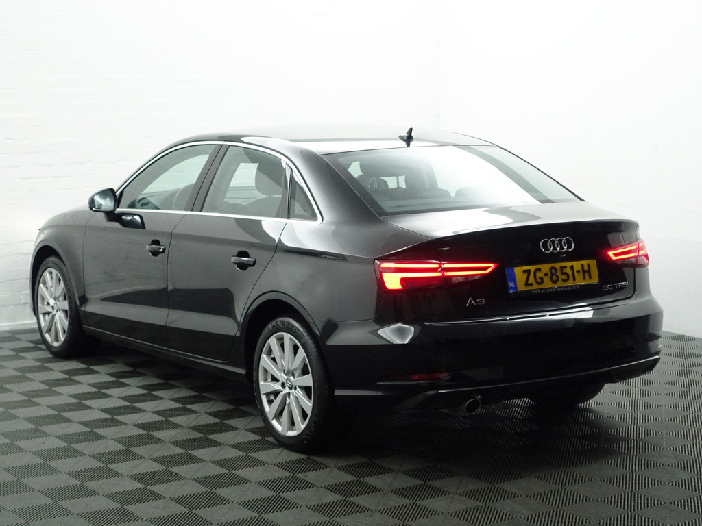 
								Audi A3 Limousine 30 TFSI Pro Line S Aut- Virtual Cockpit, Ada Cruise, Xenon Led, Keyless, Park Assist, Sfeerverlichting vol									