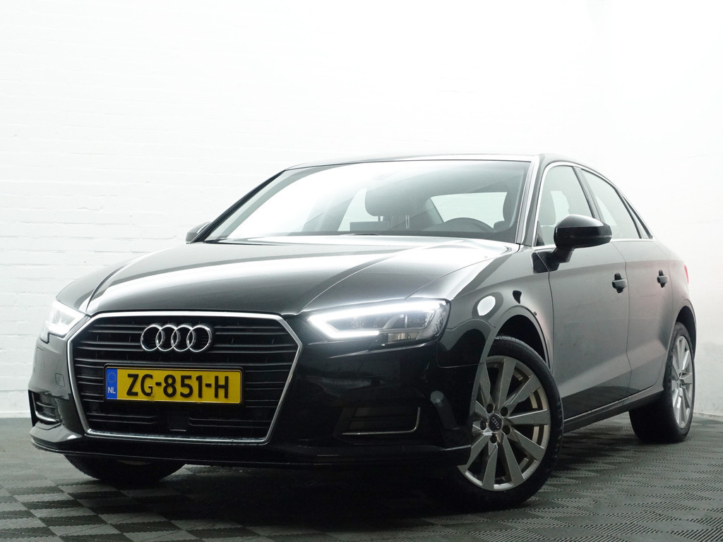 
								Audi A3 Limousine 30 TFSI Pro Line S Aut- Virtual Cockpit, Ada Cruise, Xenon Led, Keyless, Park Assist, Sfeerverlichting vol									