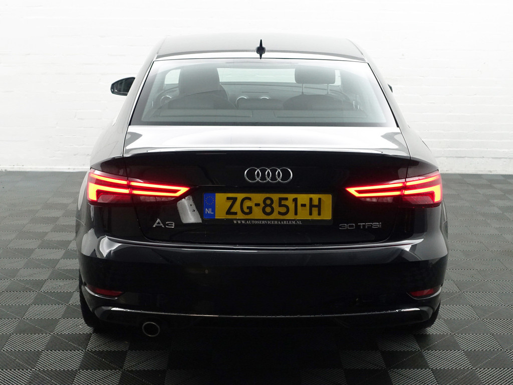 
								Audi A3 Limousine 30 TFSI Pro Line S Aut- Virtual Cockpit, Ada Cruise, Xenon Led, Keyless, Park Assist, Sfeerverlichting vol									