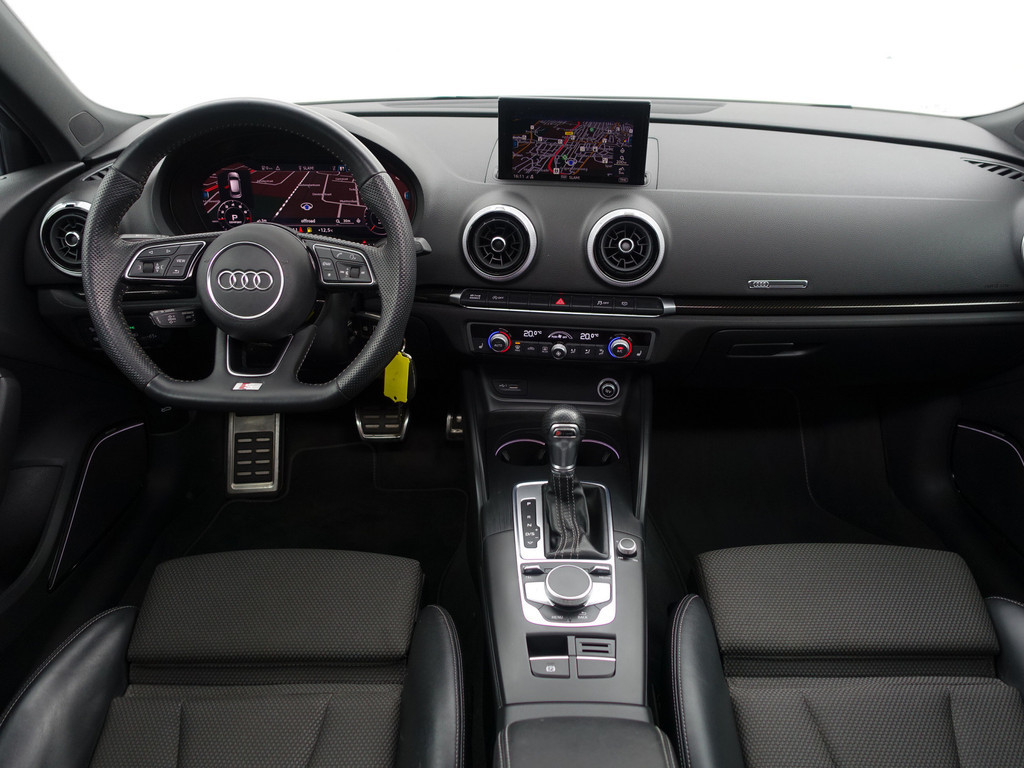 
								Audi A3 Sportback 35 TFSI S Black Optic Aut- Panodak, Bang Olufsen, Carbon, Virtual cockpit, Xenon Led, Ada Cruise, Sfeerverlichting, vol									