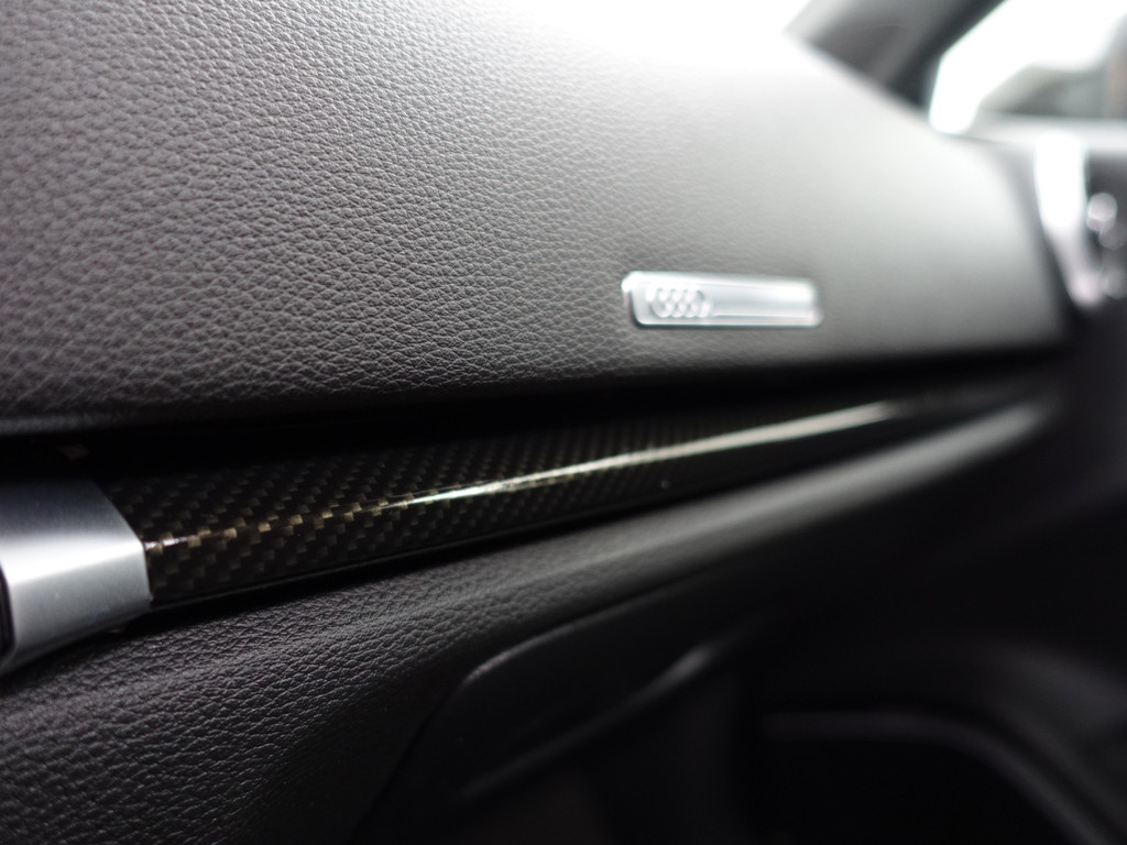 
								Audi A3 Sportback 35 TFSI S Black Optic Aut- Panodak, Bang Olufsen, Carbon, Virtual cockpit, Xenon Led, Ada Cruise, Sfeerverlichting, vol									