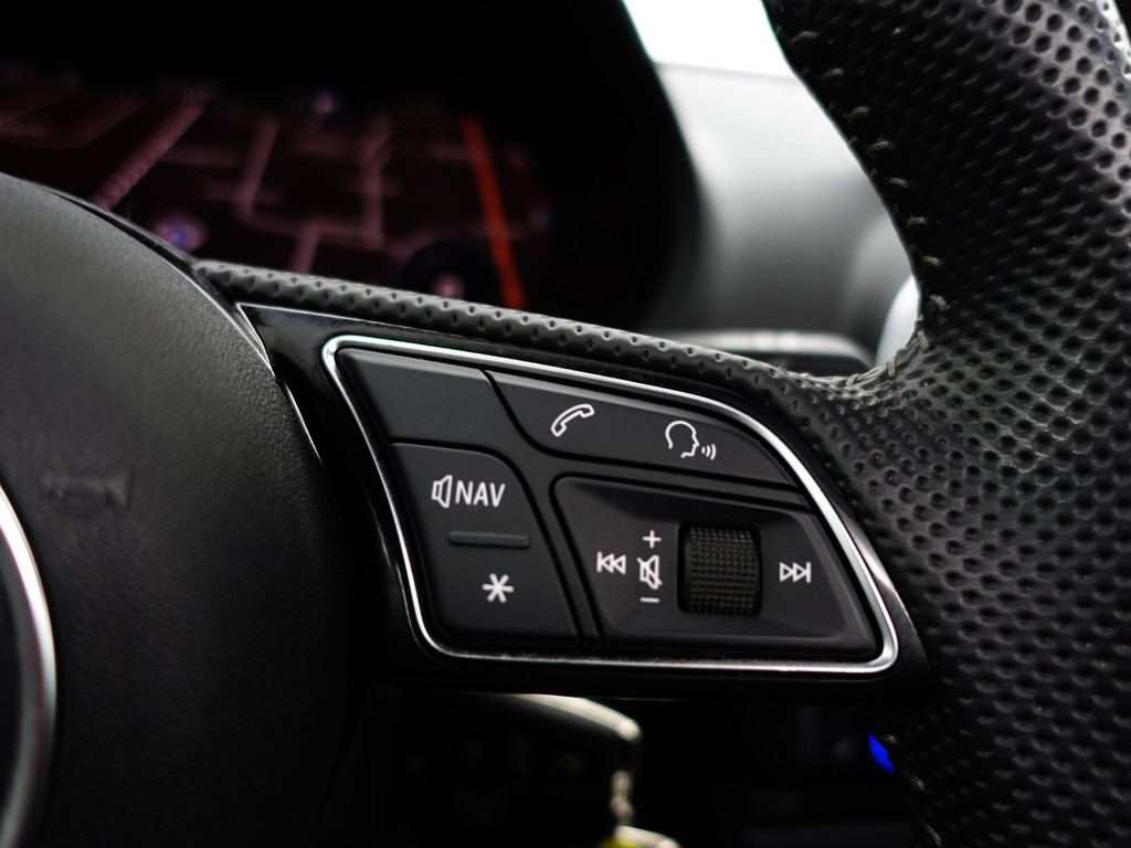
								Audi A3 Sportback 35 TFSI S Black Optic Aut- Panodak, Bang Olufsen, Carbon, Virtual cockpit, Xenon Led, Ada Cruise, Sfeerverlichting, vol									