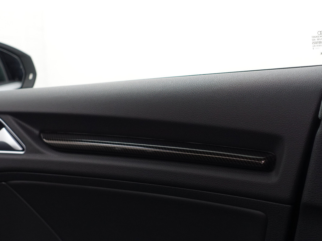 
								Audi A3 Sportback 35 TFSI S Black Optic Aut- Panodak, Bang Olufsen, Carbon, Virtual cockpit, Xenon Led, Ada Cruise, Sfeerverlichting, vol									
