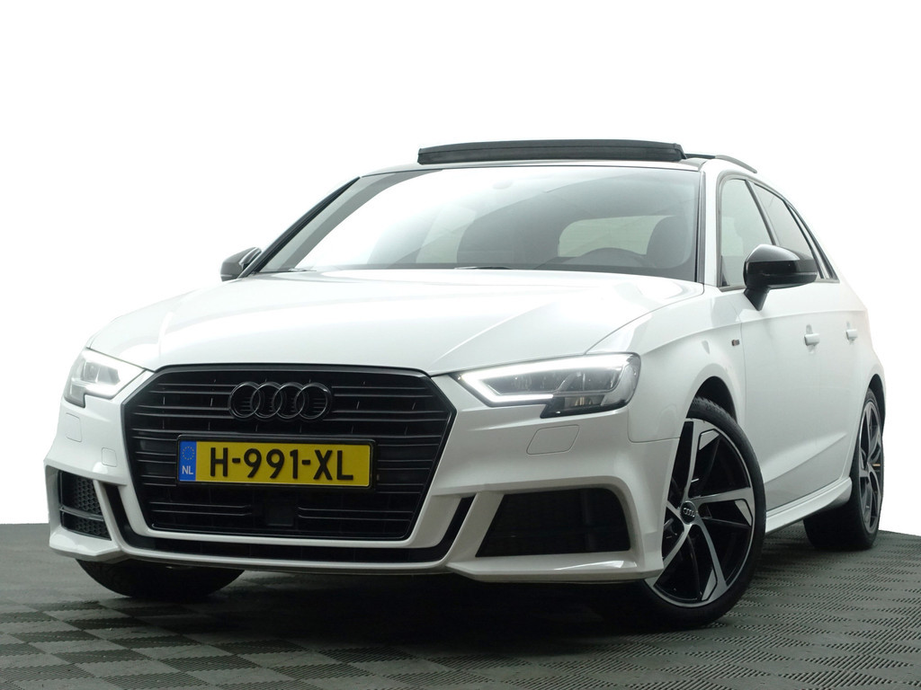 
								Audi A3 Sportback 35 TFSI S Black Optic Aut- Panodak, Bang Olufsen, Carbon, Virtual cockpit, Xenon Led, Ada Cruise, Sfeerverlichting, vol									