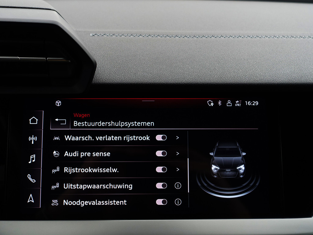 
Audi A3 Sportback 45 TFSI e 285pk S Competition Aut- Bang Olufsen, Head Up, Design Interieur, Sfeerverlichting, Xenon Led Matrix, CarPlay vol									