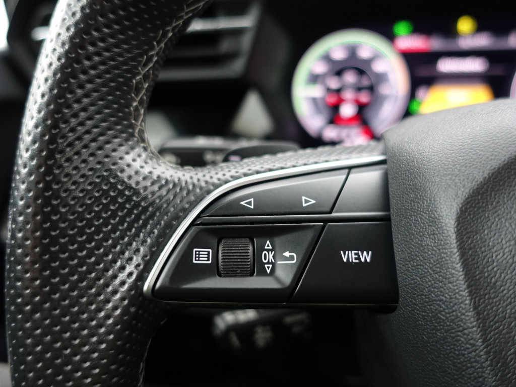 
Audi A3 Sportback 45 TFSI e 285pk S Competition Aut- Bang Olufsen, Head Up, Design Interieur, Sfeerverlichting, Xenon Led Matrix, CarPlay vol									