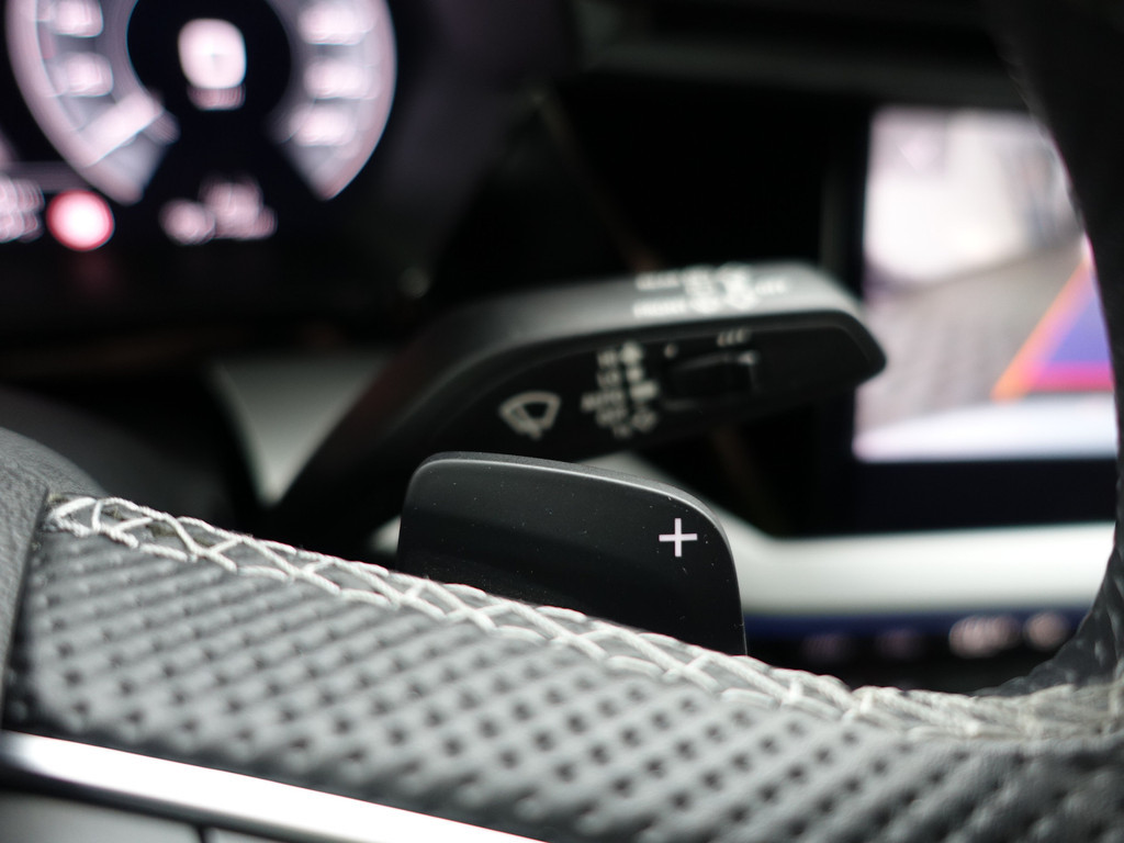 
Audi A3 Sportback 45 TFSI e 285pk S Competition Aut- Bang Olufsen, Head Up, Design Interieur, Sfeerverlichting, Xenon Led Matrix, CarPlay vol									