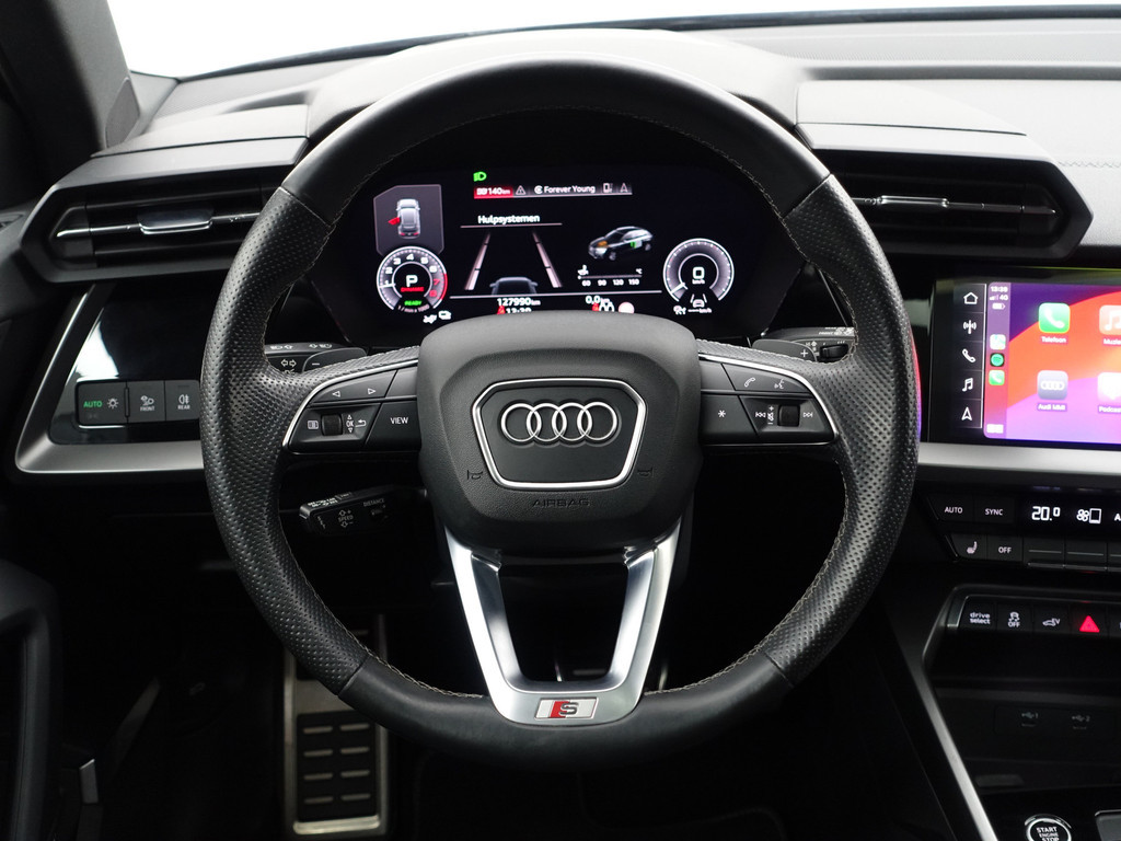 
Audi A3 Sportback 45 TFSI e S Competition Black Optic Aut- Panodak, Sfeerverlichting, Bang Olufsen, CarPlay, Dynamic Select vol									
