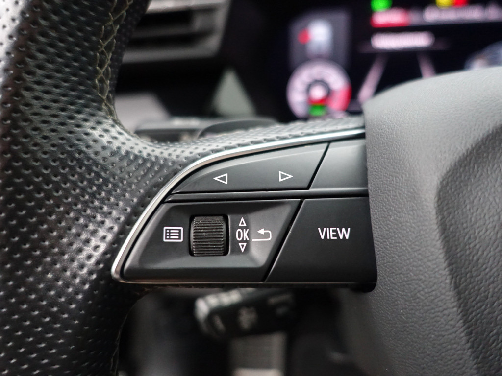 
Audi A3 Sportback 45 TFSI e S Competition Black Optic Aut- Panodak, Sfeerverlichting, Bang Olufsen, CarPlay, Dynamic Select vol									