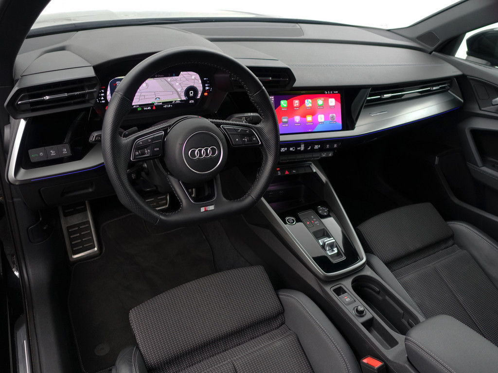 
Audi A3 Sportback 35 TFSI S Line Black Optic Aut- Bang Olufsen, Sfeerverlichting, Park Assist, Xenon Led, CarPlay, Dynamic Select vol									