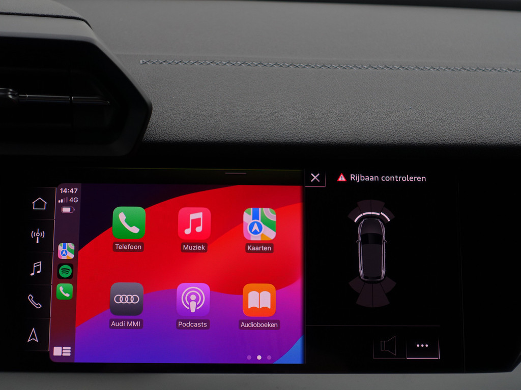 
Audi A3 Sportback 35 TFSI S Line Black Optic Aut- Bang Olufsen, Sfeerverlichting, Park Assist, Xenon Led, CarPlay, Dynamic Select vol									