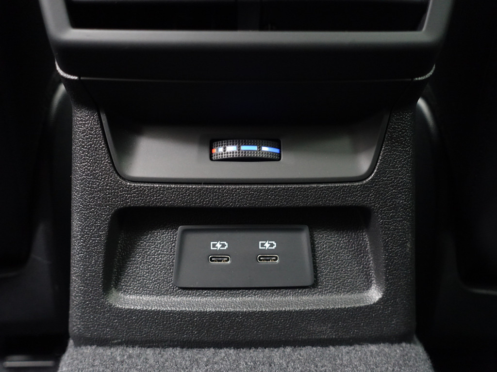 
Audi A3 Sportback 35 TFSI S Line Black Optic Aut- Bang Olufsen, Sfeerverlichting, Park Assist, Xenon Led, CarPlay, Dynamic Select vol									