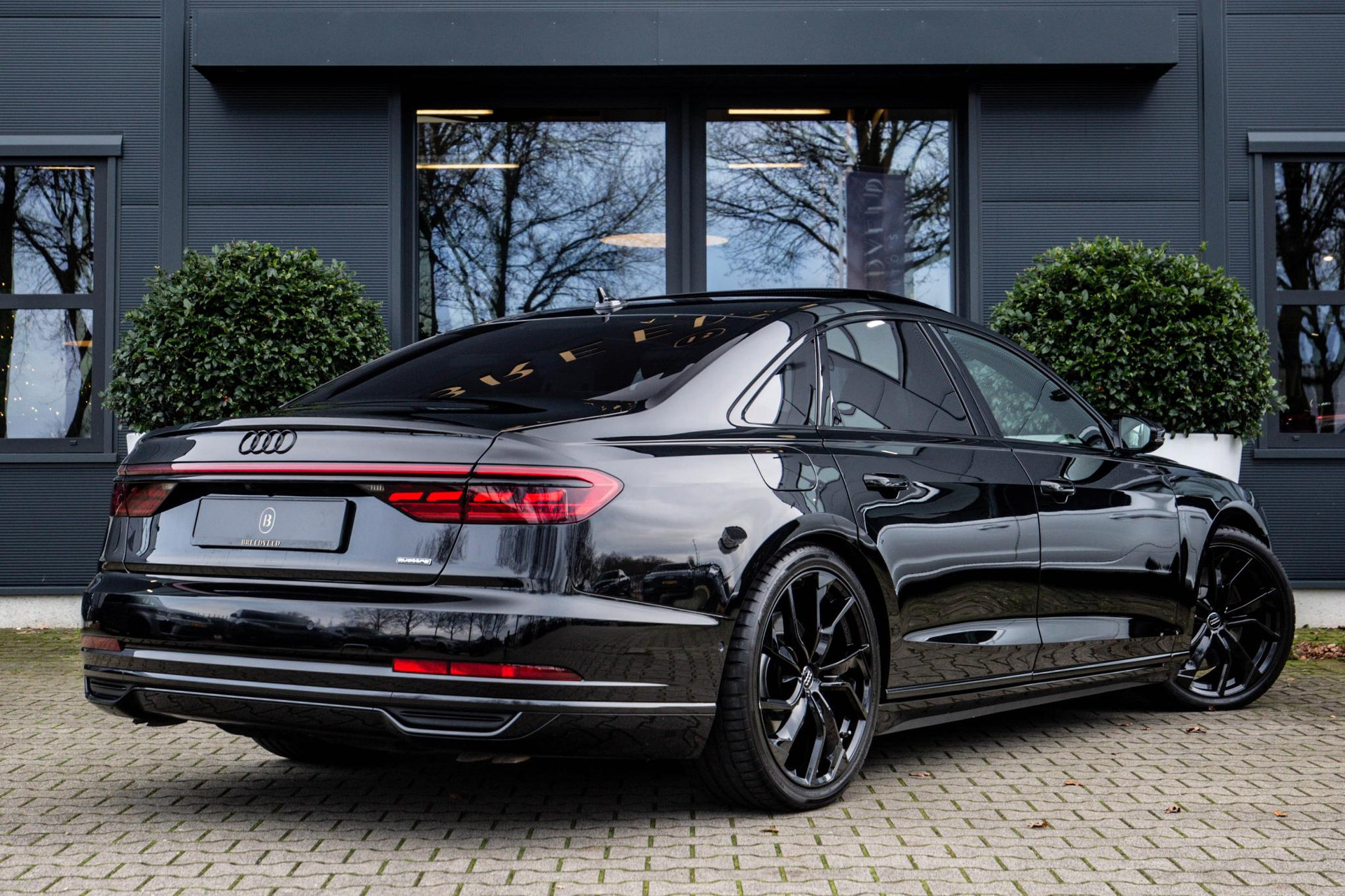
								Audi A8 60 TFSI e Quattro Pro Line Plus vol									