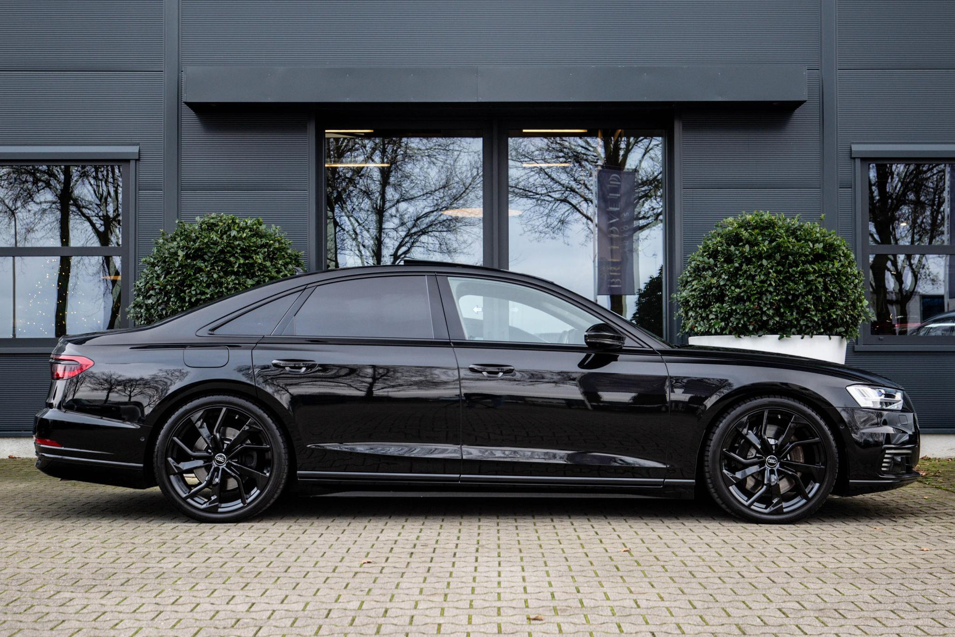 
								Audi A8 60 TFSI e Quattro Pro Line Plus vol									