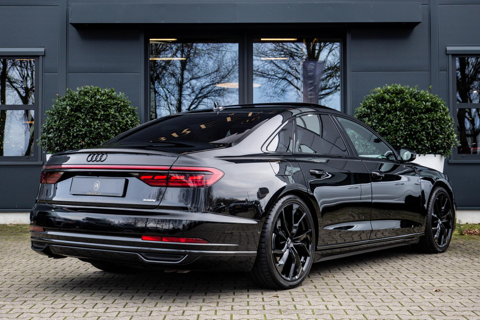 
								Audi A8 60 TFSI e Quattro Pro Line Plus vol									