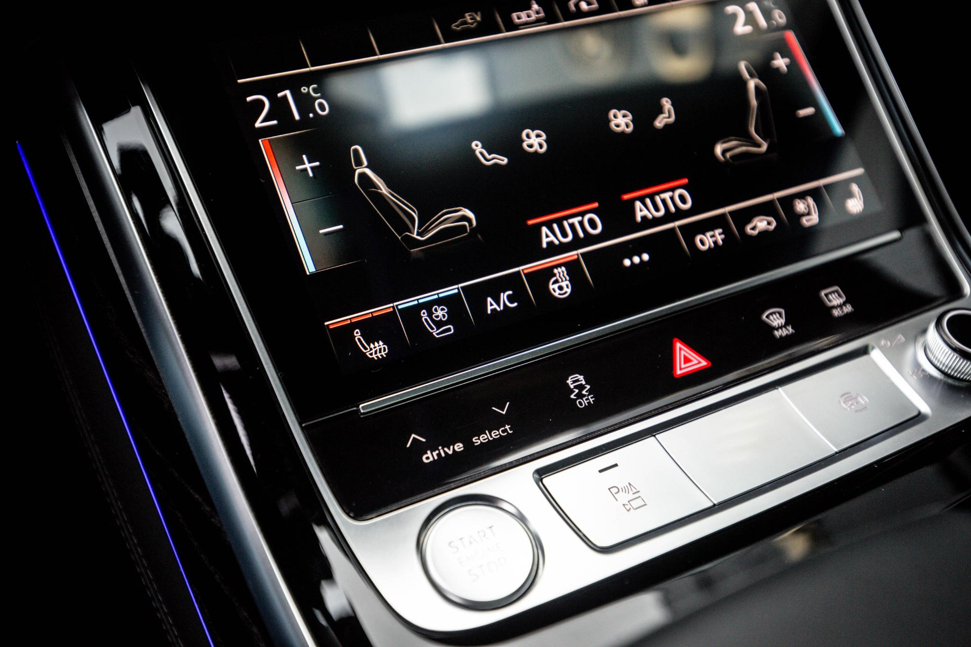 
								Audi A8 60 TFSI e Quattro Pro Line Plus vol									