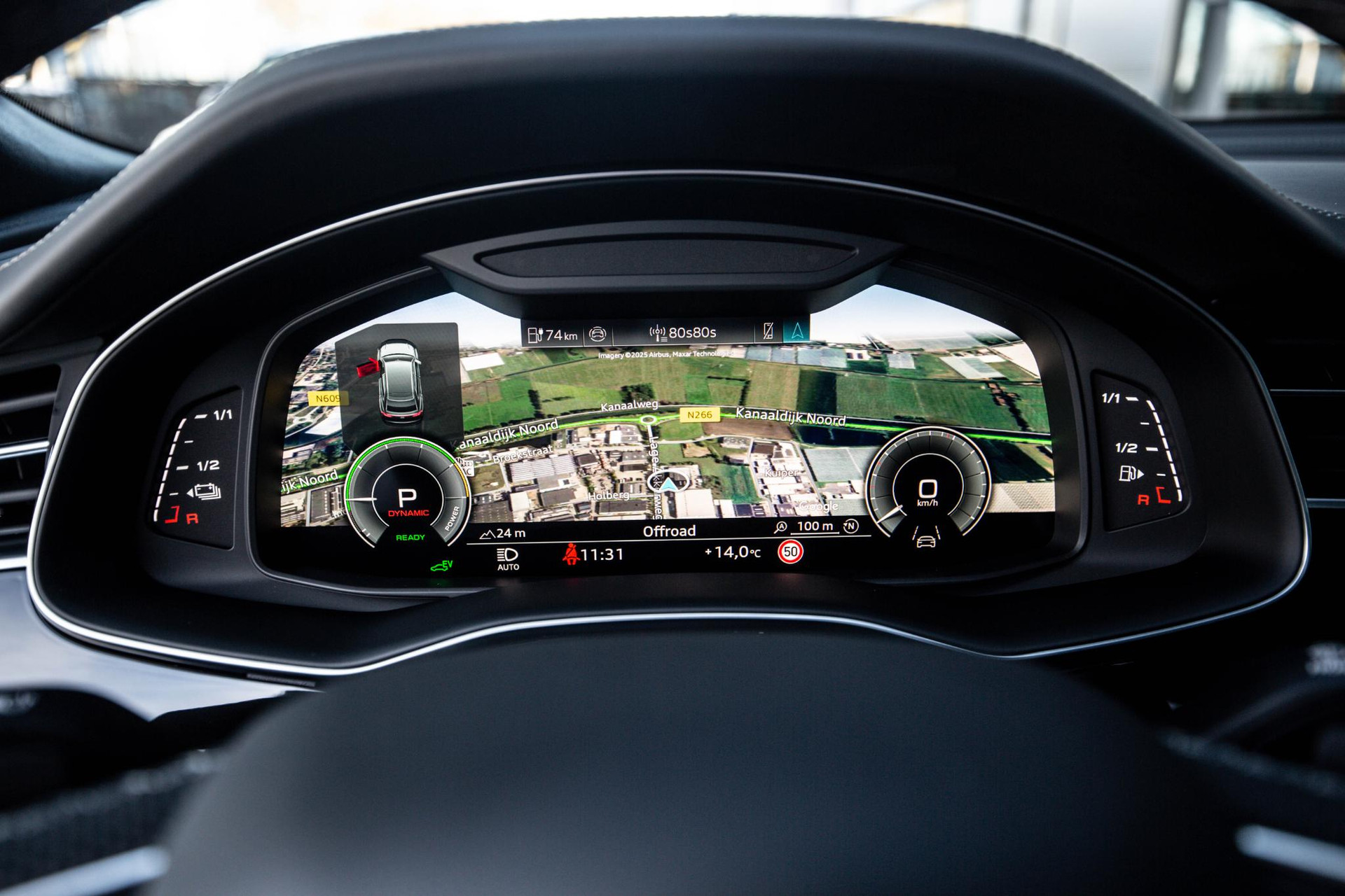 
Audi Q8 60 TFSI e vol									