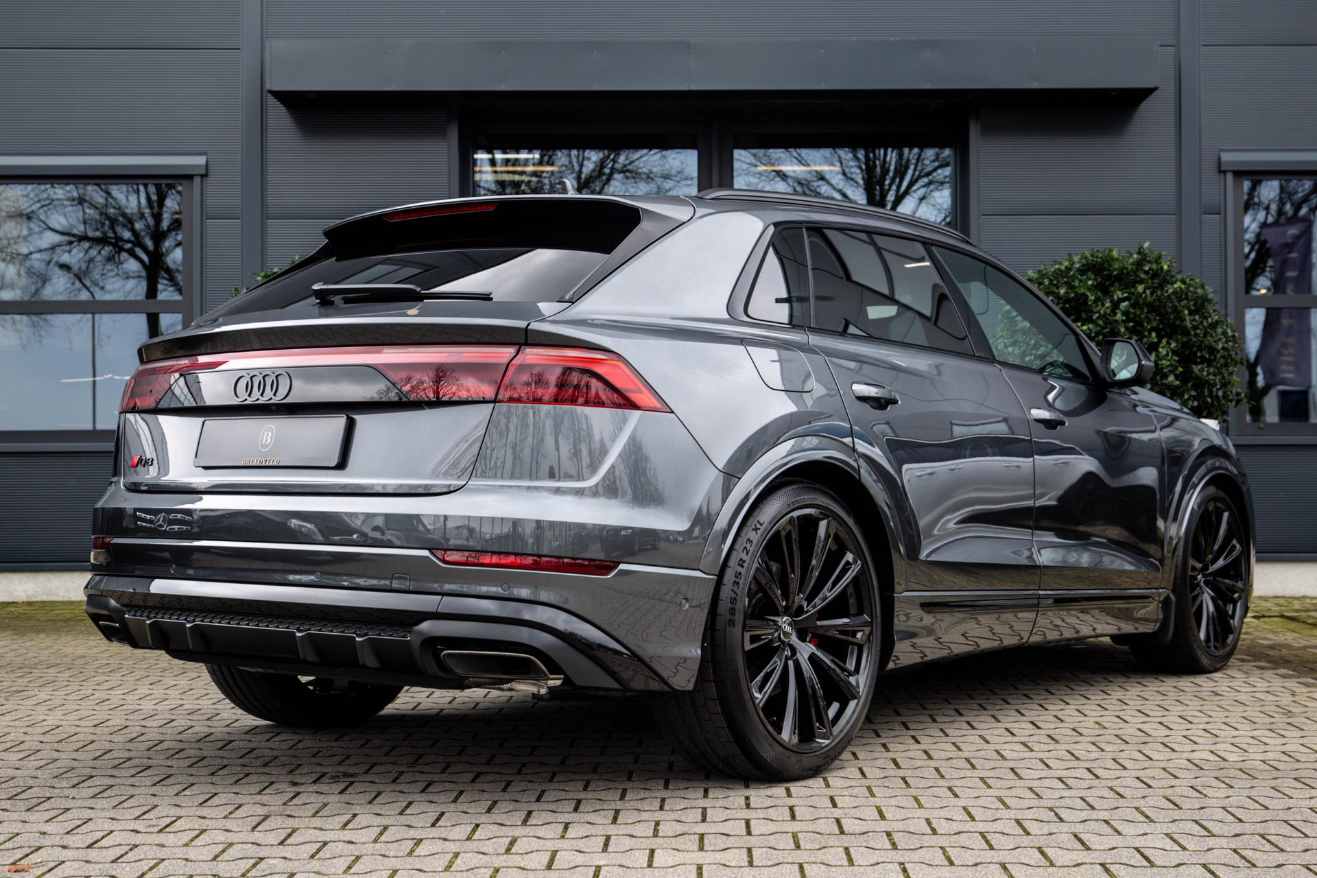 
								Audi Q8 50 TDI quattro Pro Line S vol									