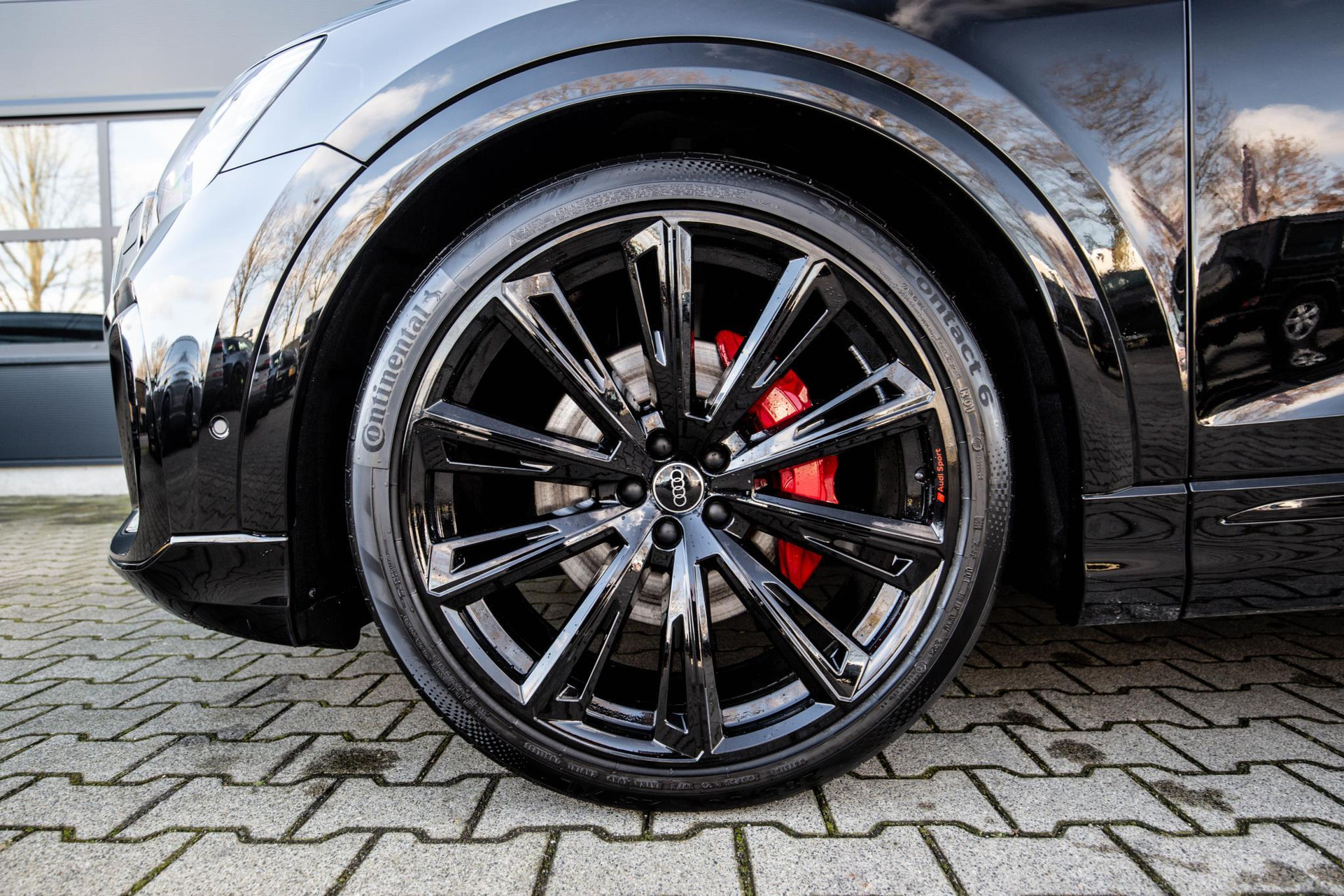 
								Audi Q8 50 TDI quattro Pro Line S vol									