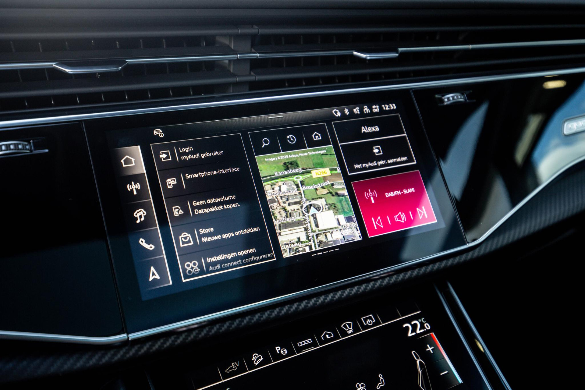 
								Audi Q8 60 TFSI e vol									