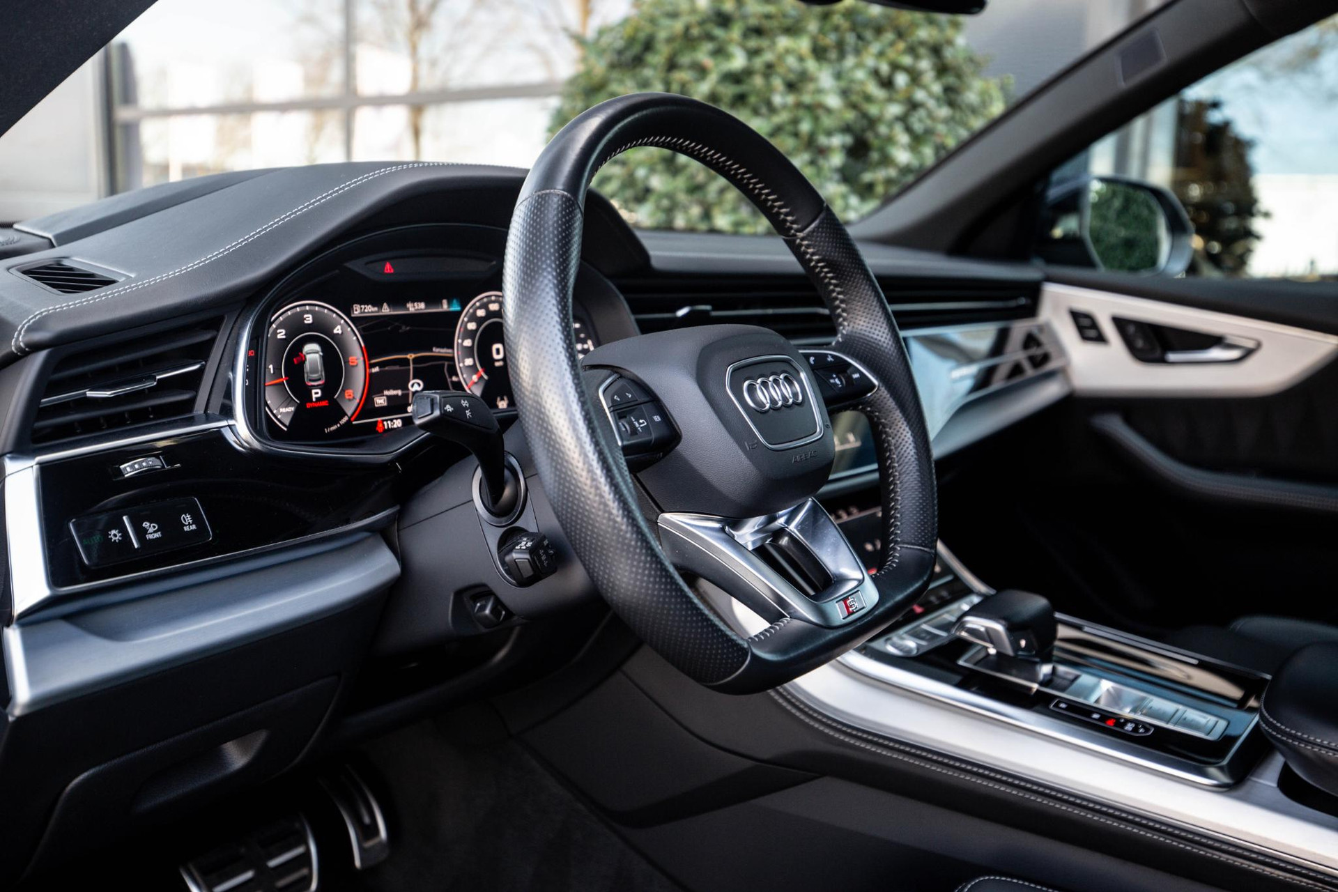 
Audi Q8 50 TDI quattro Pro Line S vol									