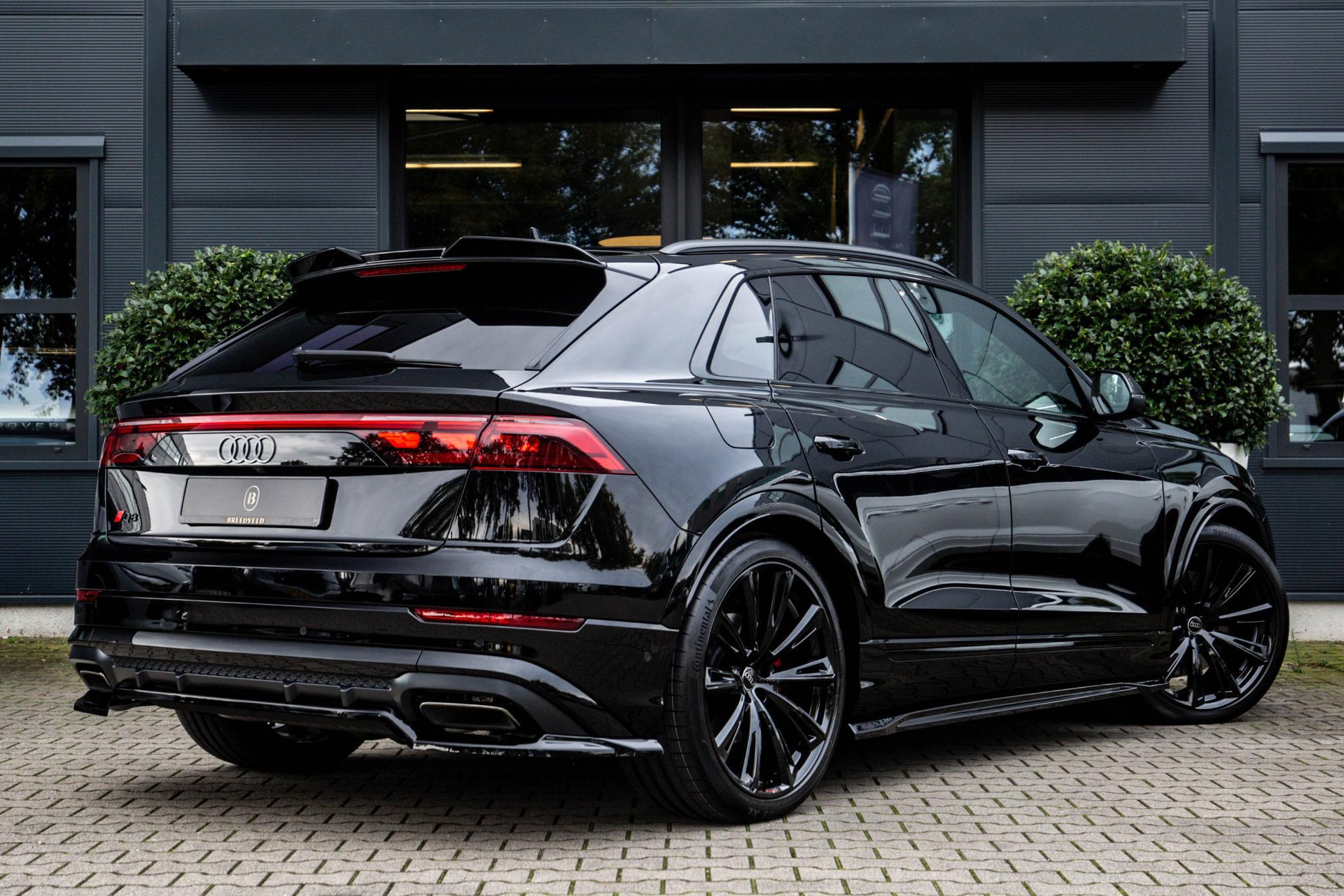 
Audi Q8 60 TFSI e vol									