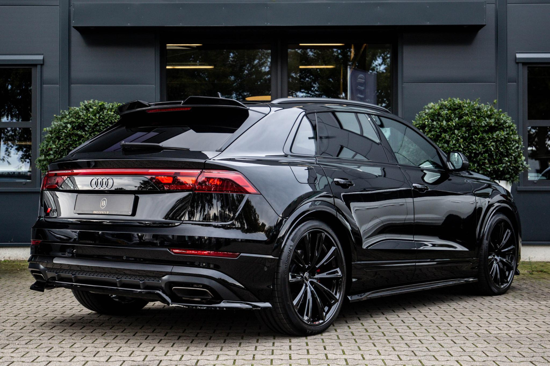 
Audi Q8 60 TFSI e vol									