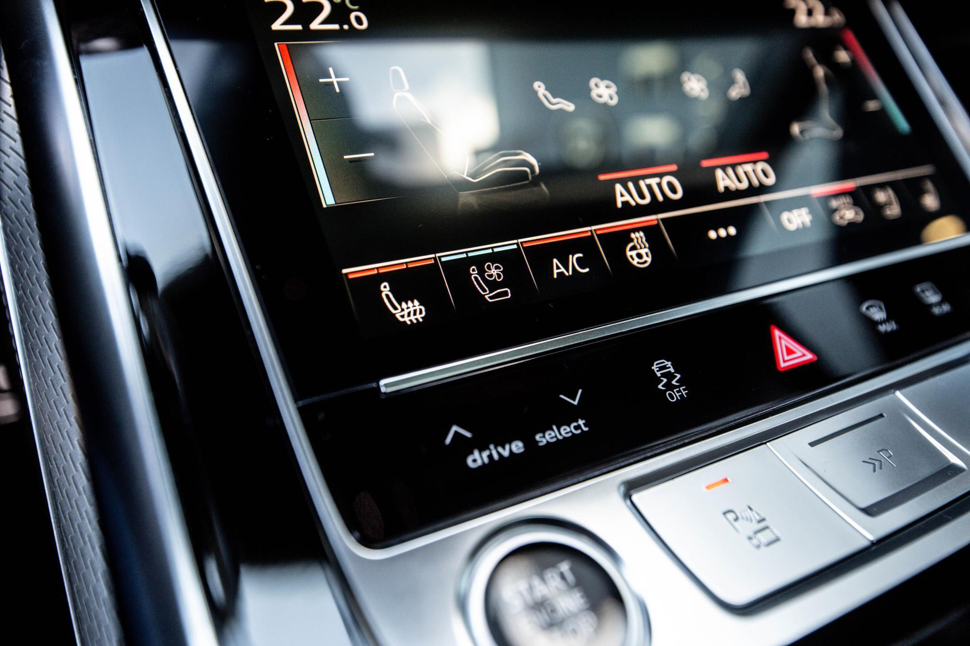 
Audi Q8 50 TDI quattro Pro Line S vol									