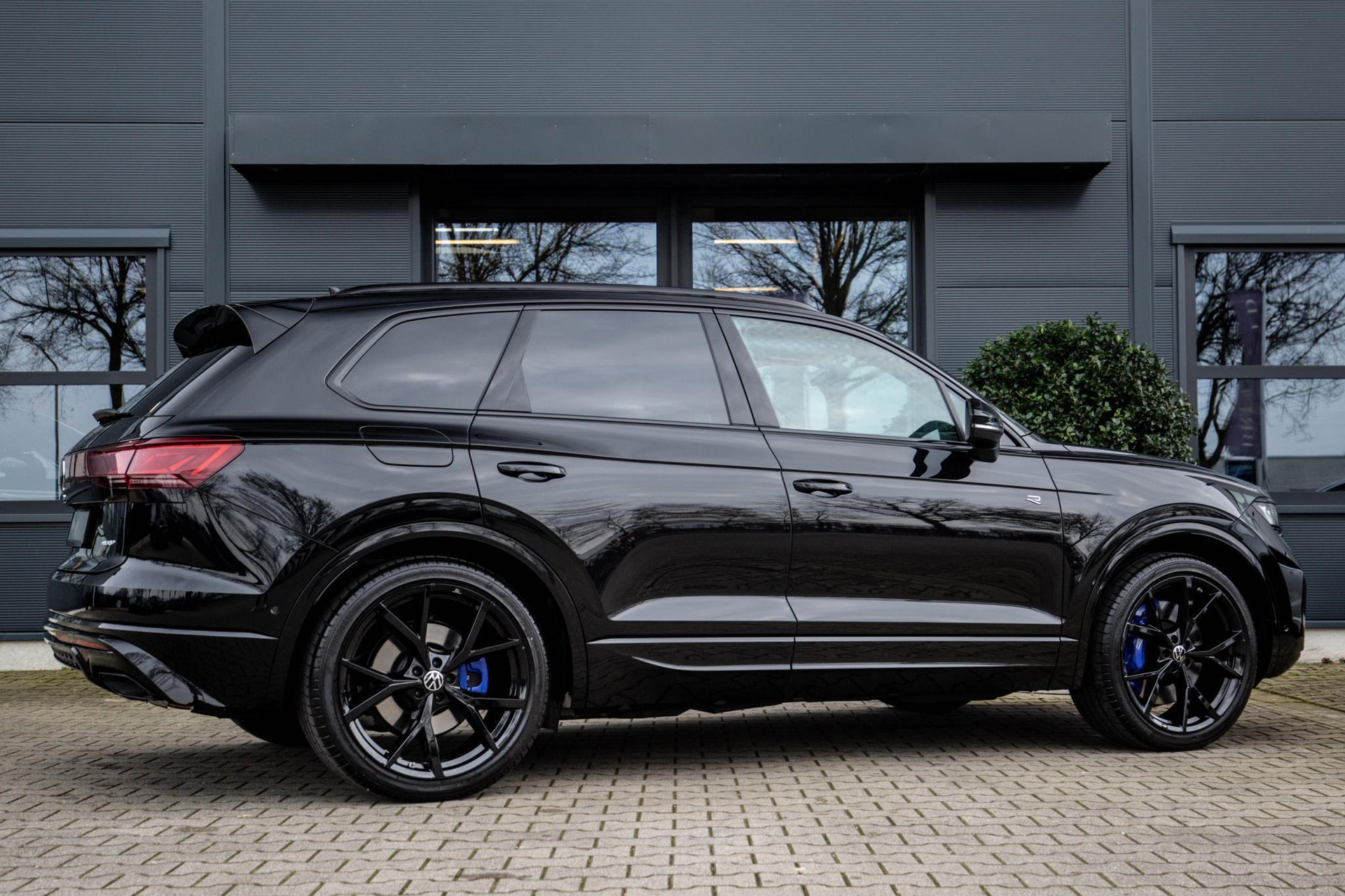 
Volkswagen Touareg 3.0 TSi eHybrid 4MOTION R vol									