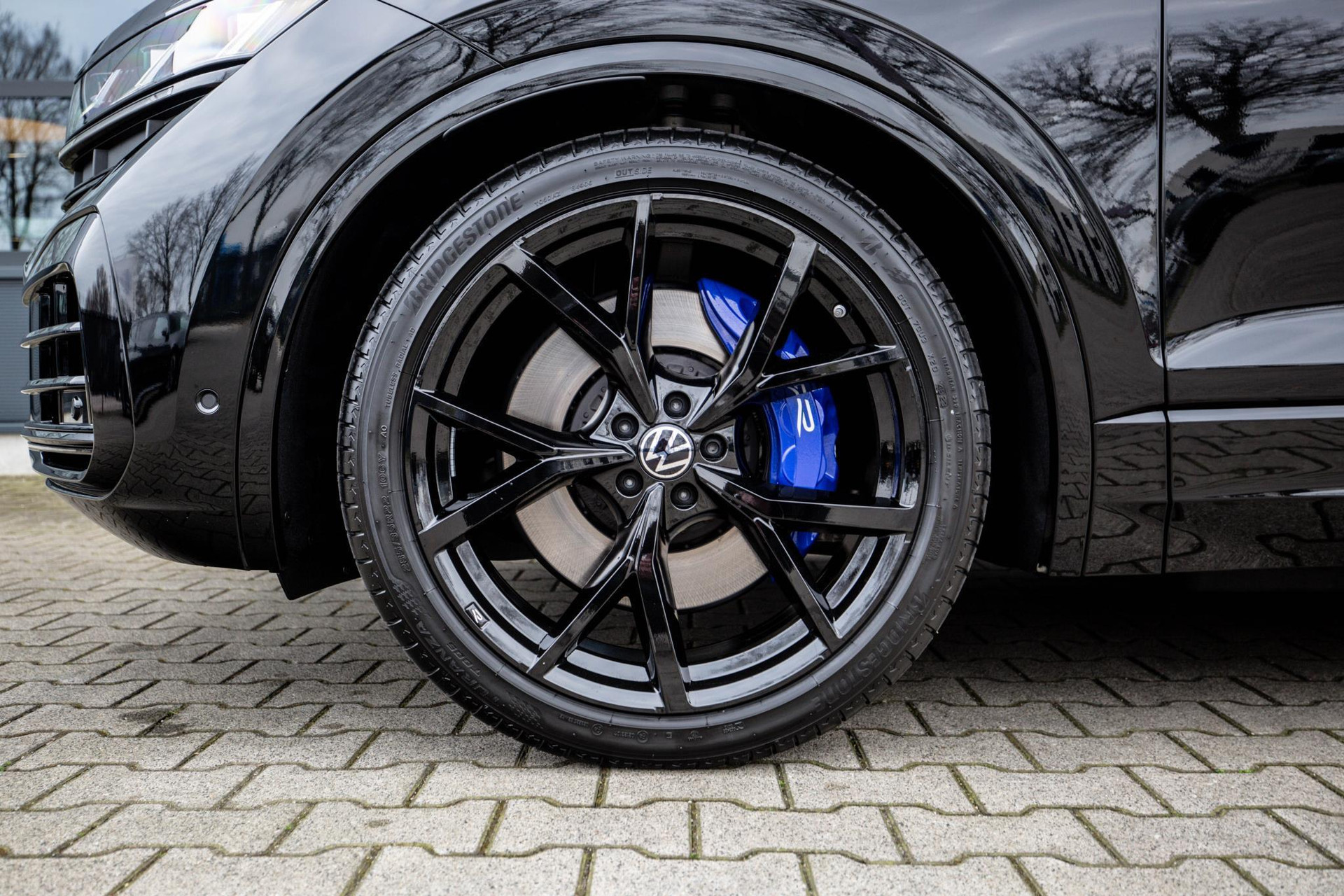 
Volkswagen Touareg 3.0 TSi eHybrid 4MOTION R vol									