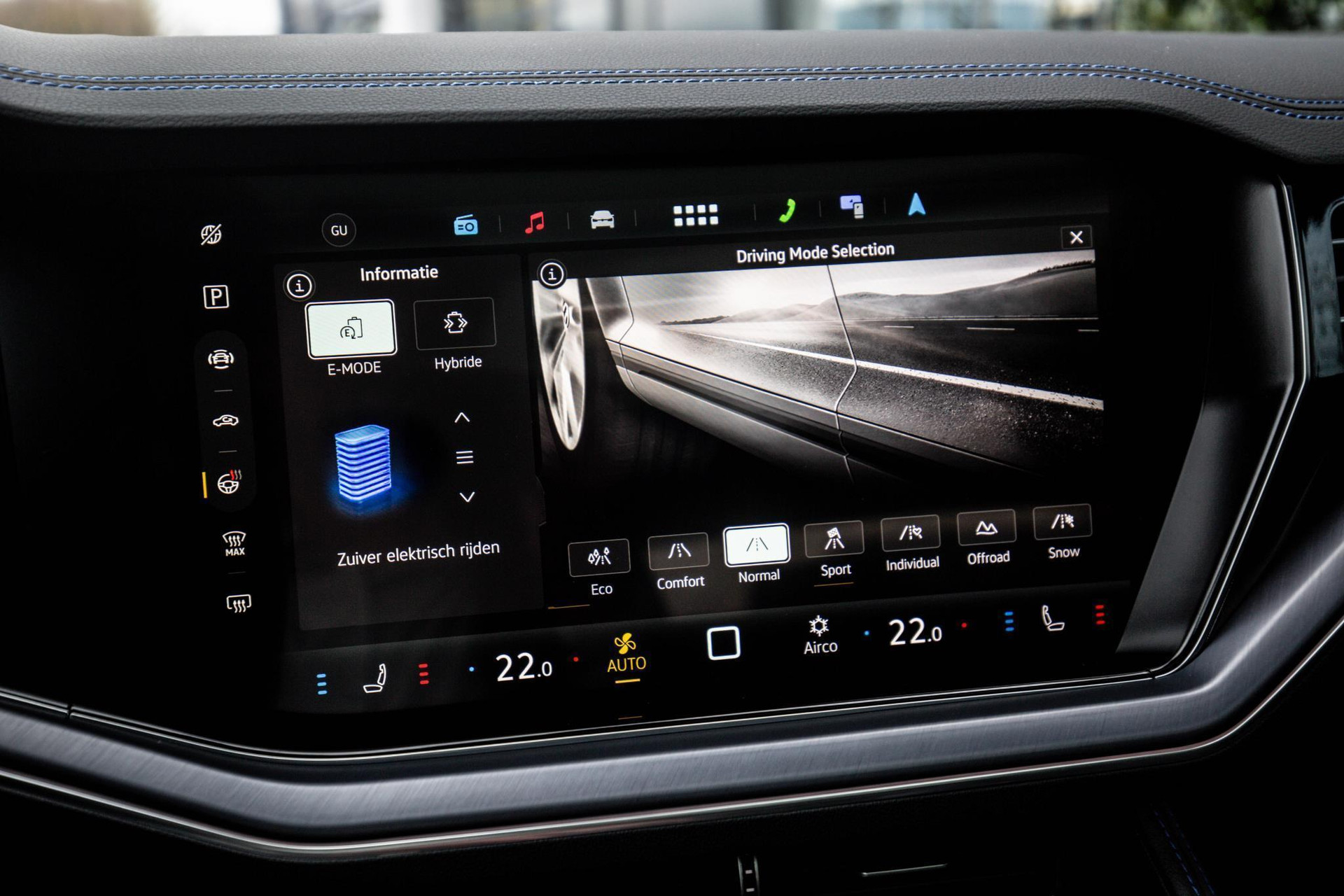 
Volkswagen Touareg 3.0 TSi eHybrid 4MOTION R vol									