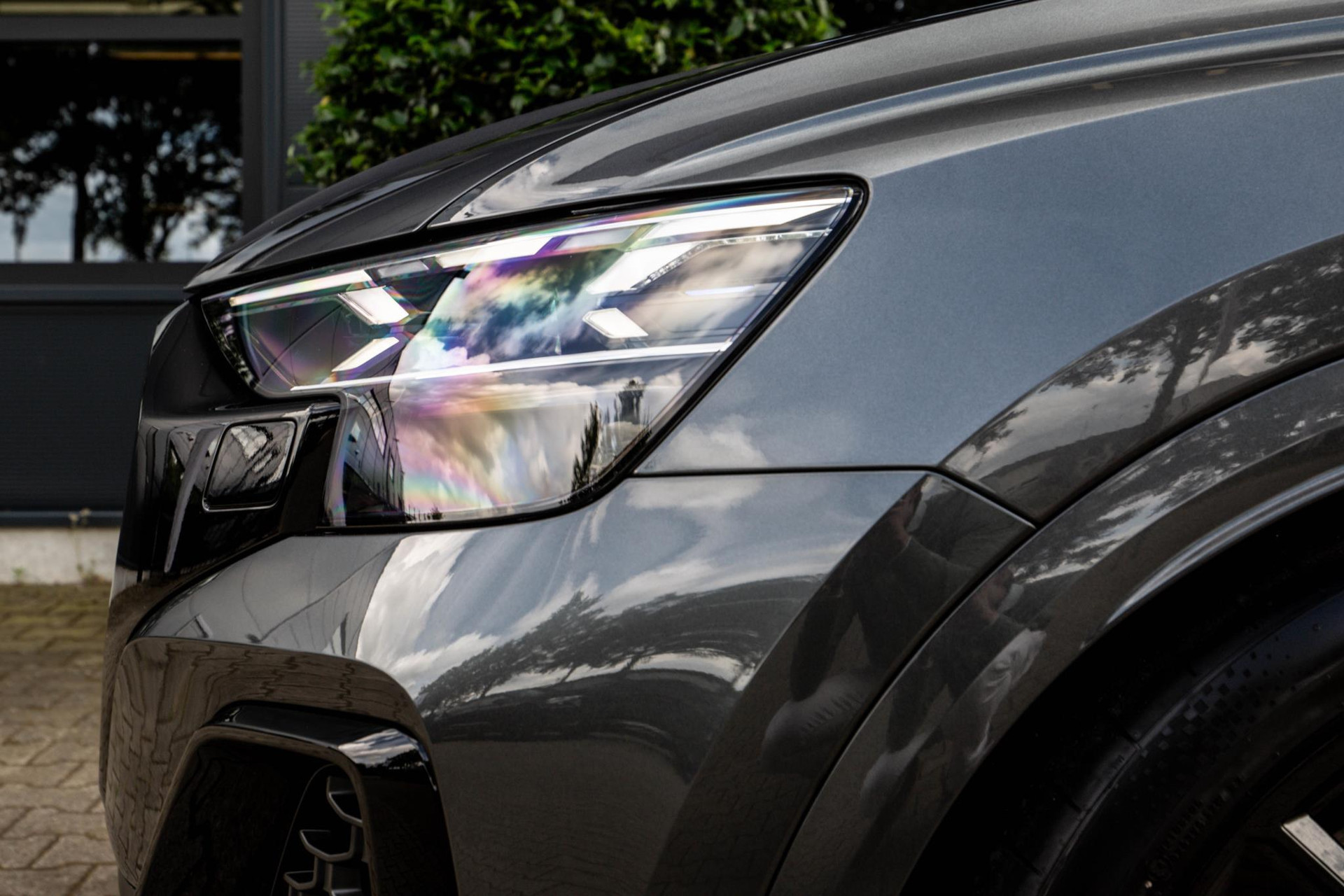 
Audi Q8 60 TFSI e vol									