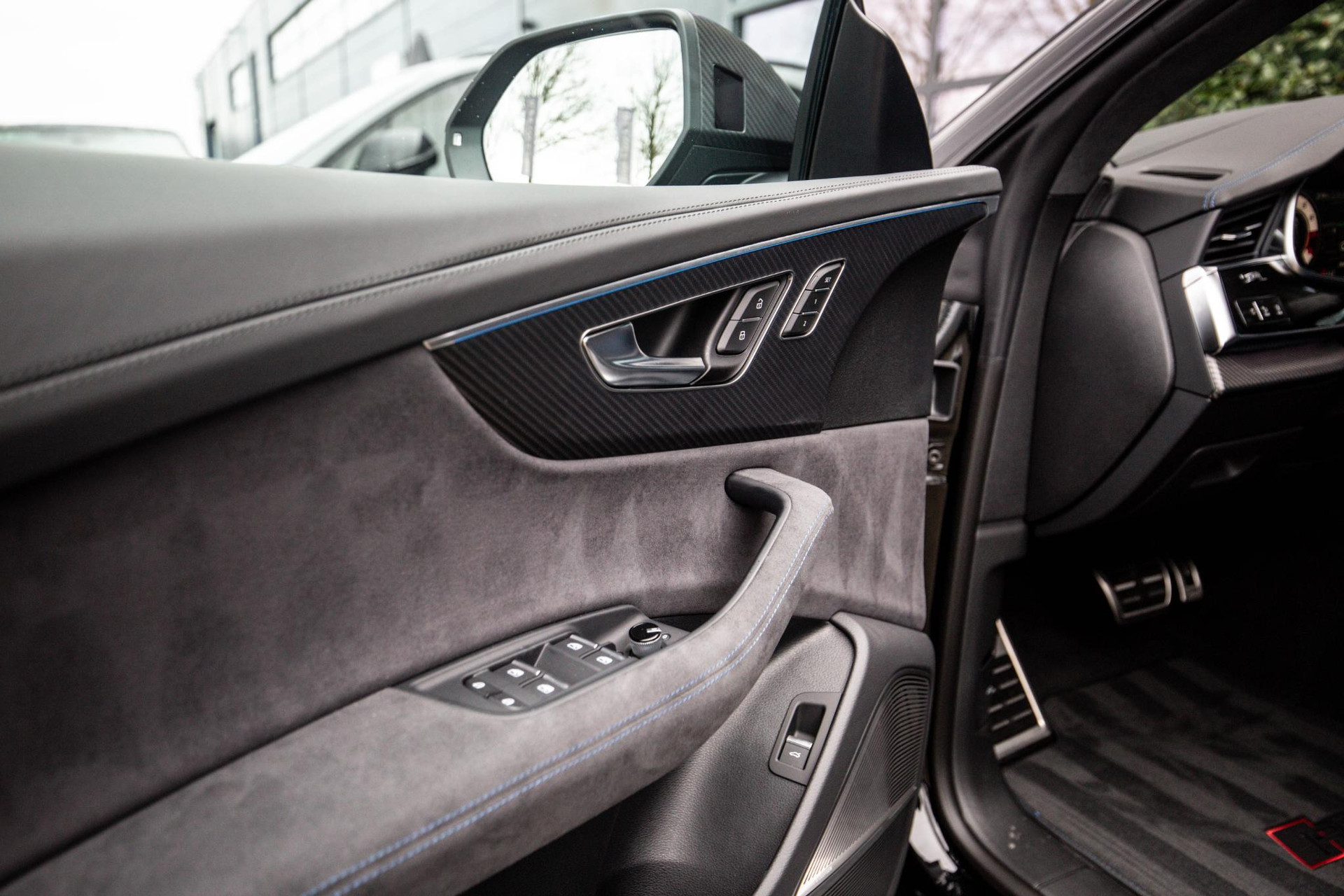 
Audi RSQ8 4.0 TFSI Performance vol									