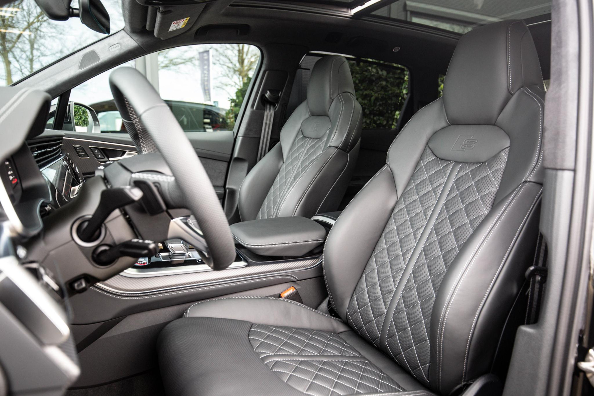 
								Audi SQ7 4.0 TFSI 507pk 7p, Keramisch, vol									