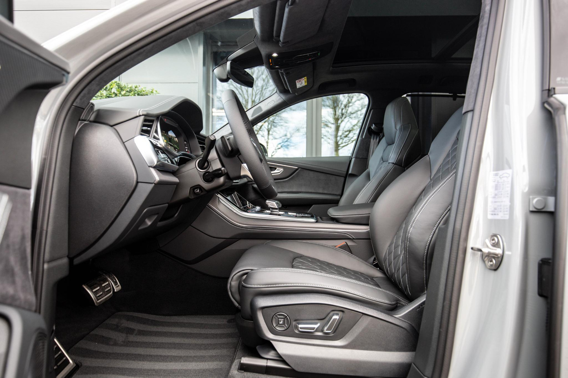 
Audi SQ7 4.0 TFSI 507pk 7p Nardo Grey, Keramisch, vol									