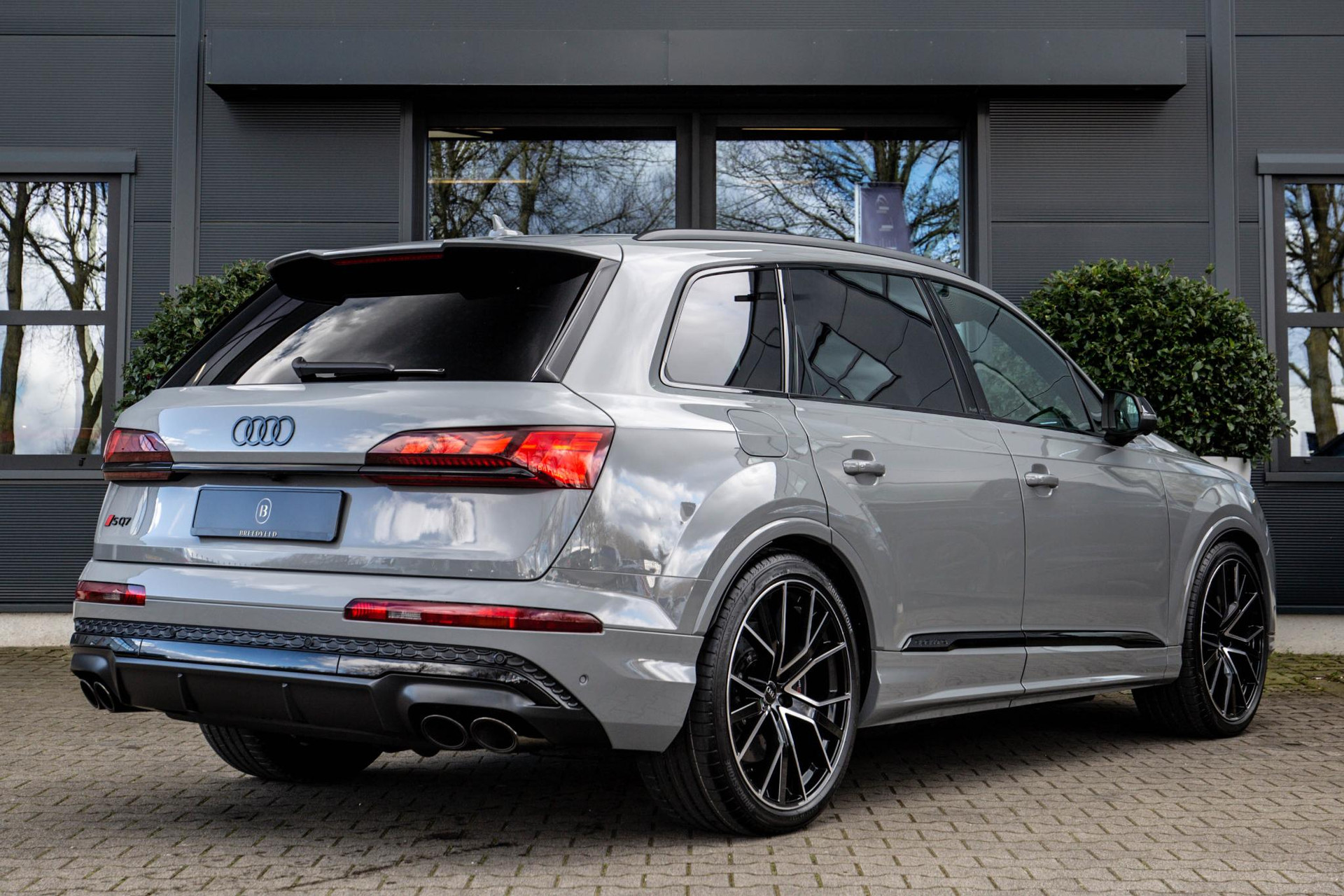 
Audi SQ7 4.0 TFSI 507pk 7p Nardo Grey, Keramisch, vol									
