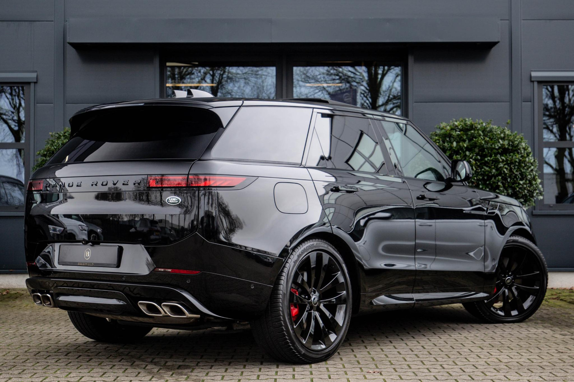 
Land Rover Range Rover Sport 4.4 P530 First Edition vol									