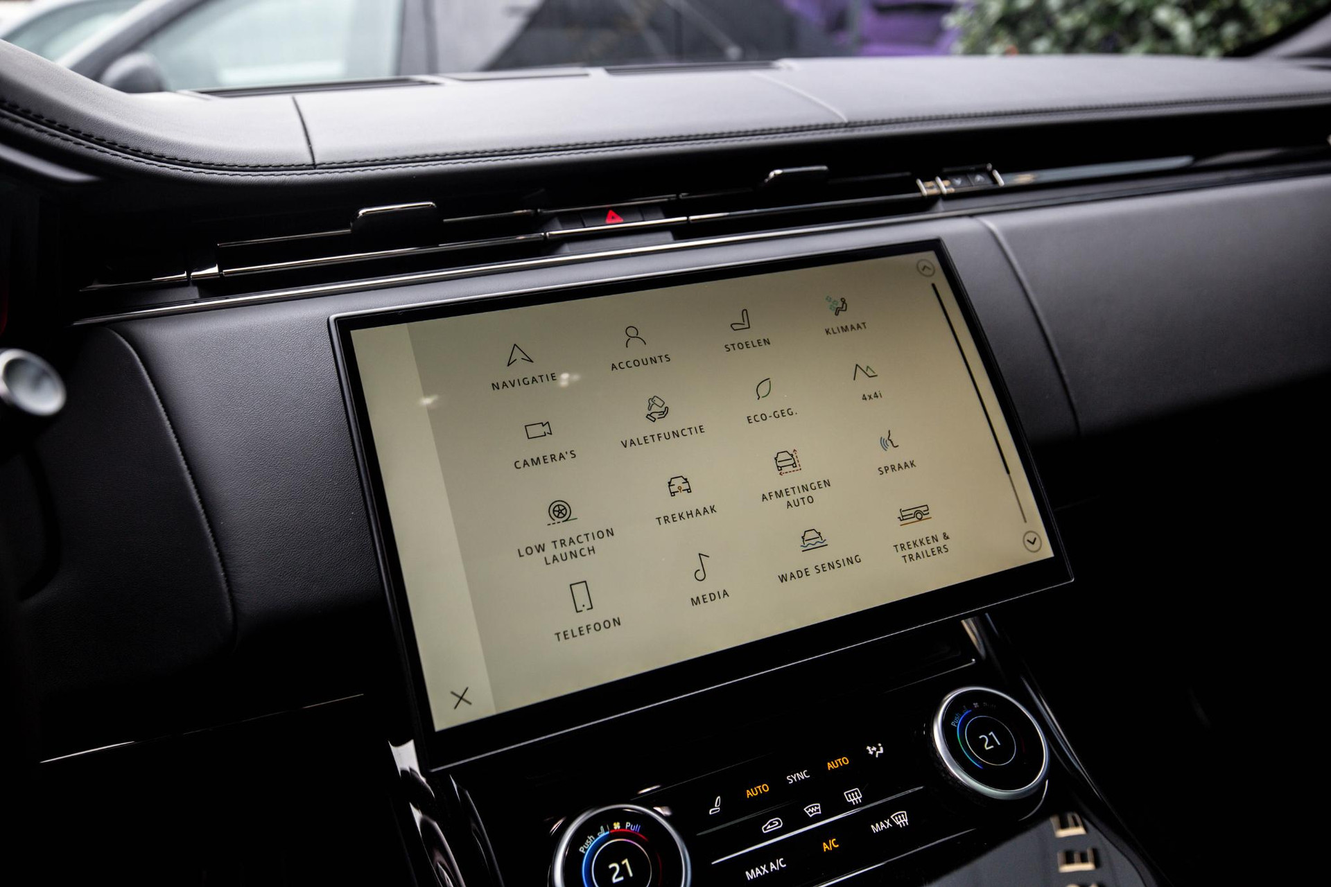 
Land Rover Range Rover Sport 4.4 P530 First Edition vol									