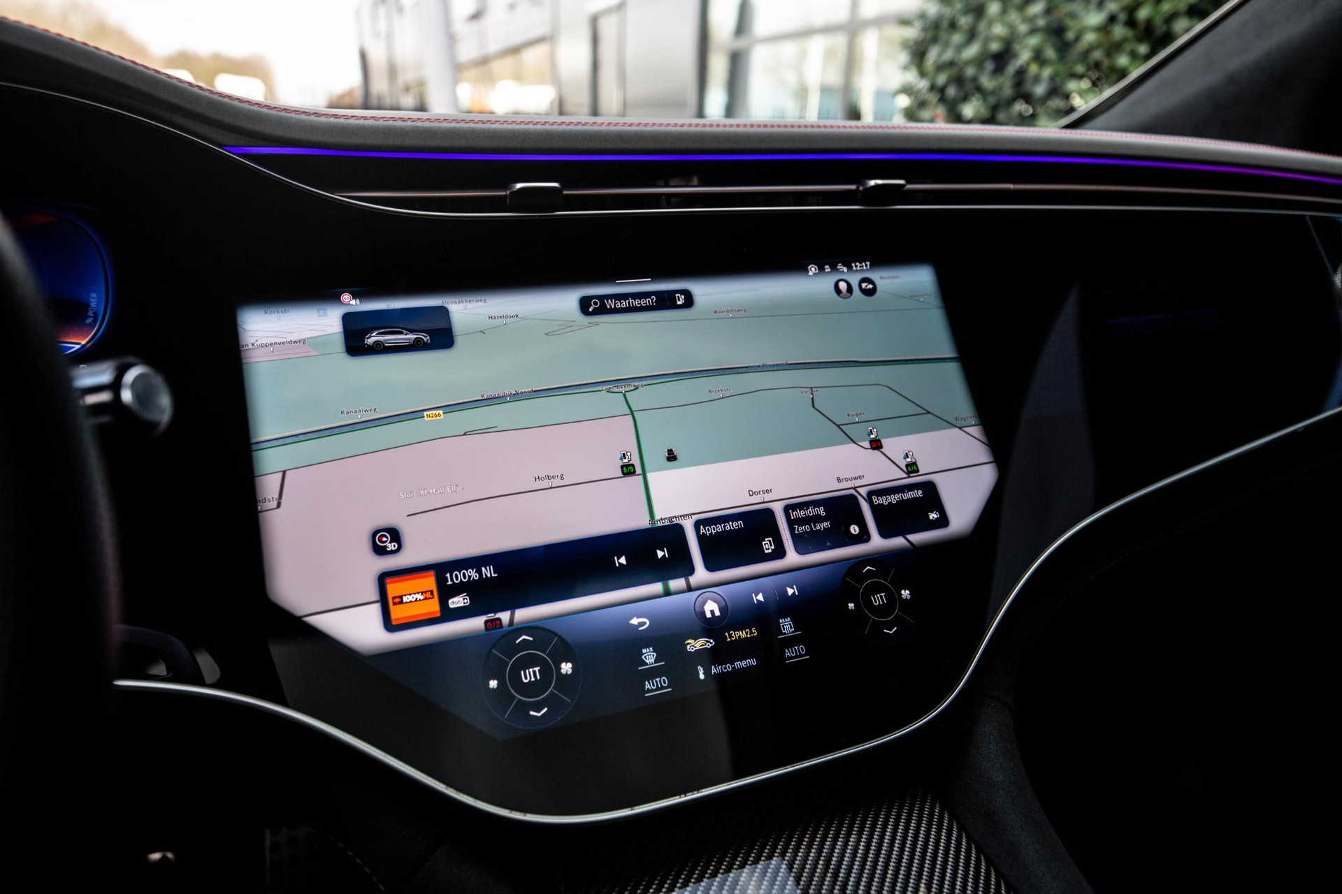 
								Mercedes-Benz EQE AMG 43 4MATIC 90 kWh vol									