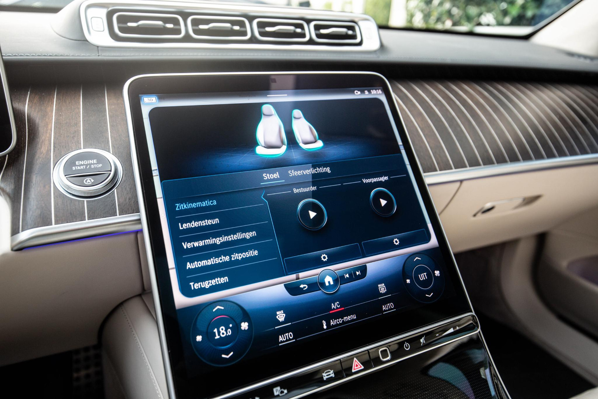 
Mercedes-Benz S-Klasse 400d 4MATIC AMG vol									