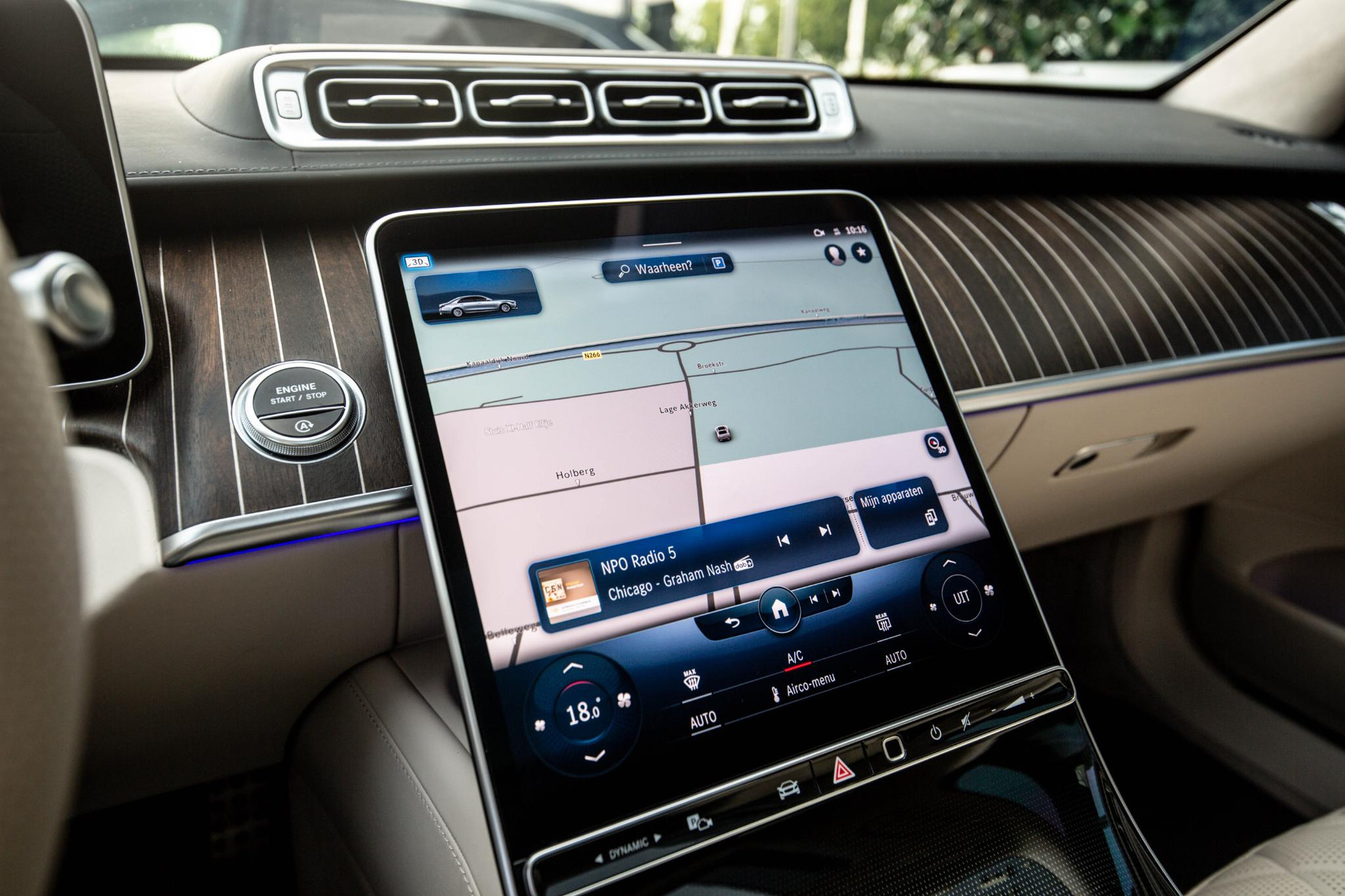 
Mercedes-Benz S-Klasse 400d 4MATIC AMG vol									