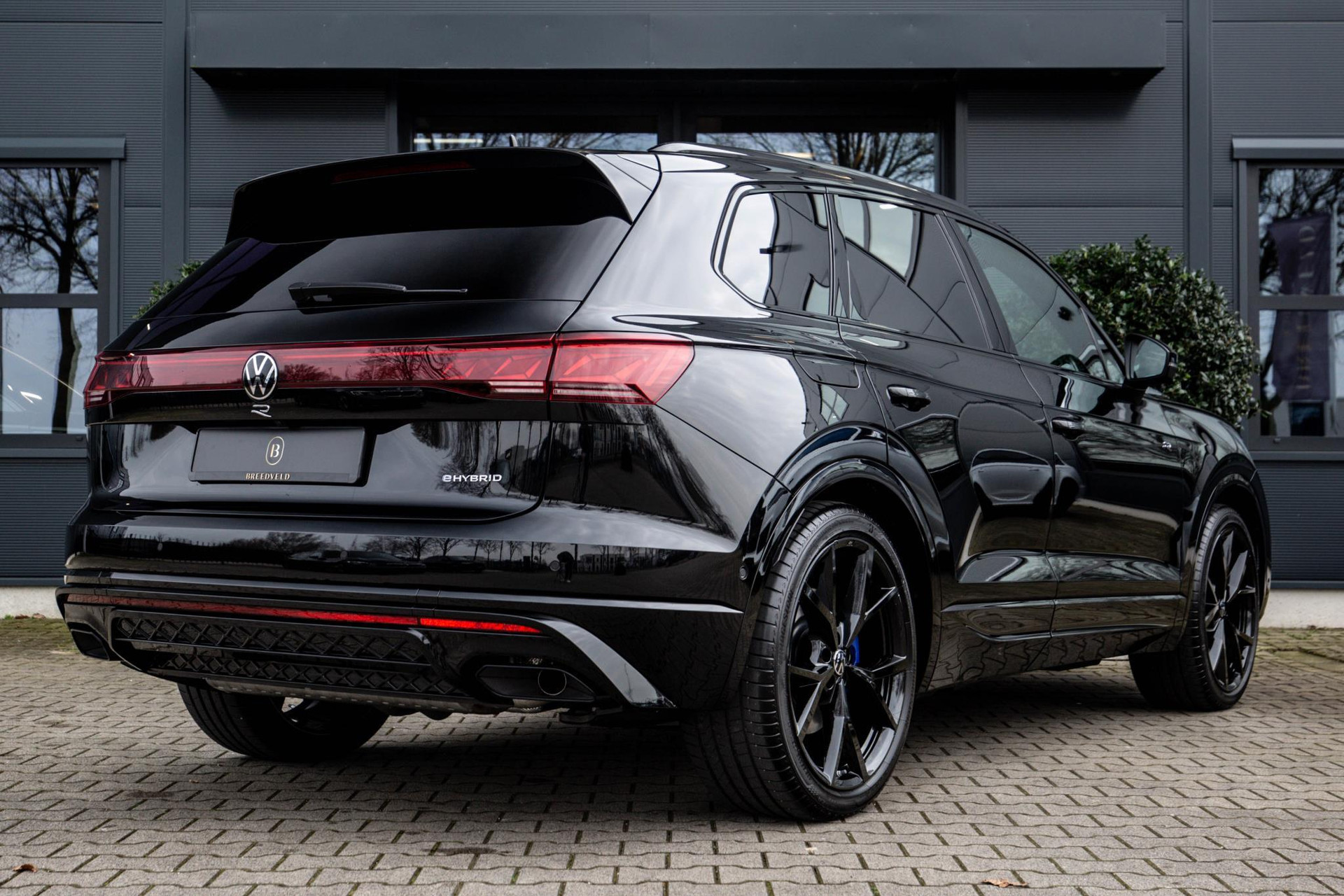 
Volkswagen Touareg 3.0 TSi eHybrid 4MOTION R vol									