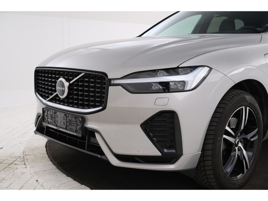 
Volvo XC60 2.0 Recharge T6 AWD R-Design vol									