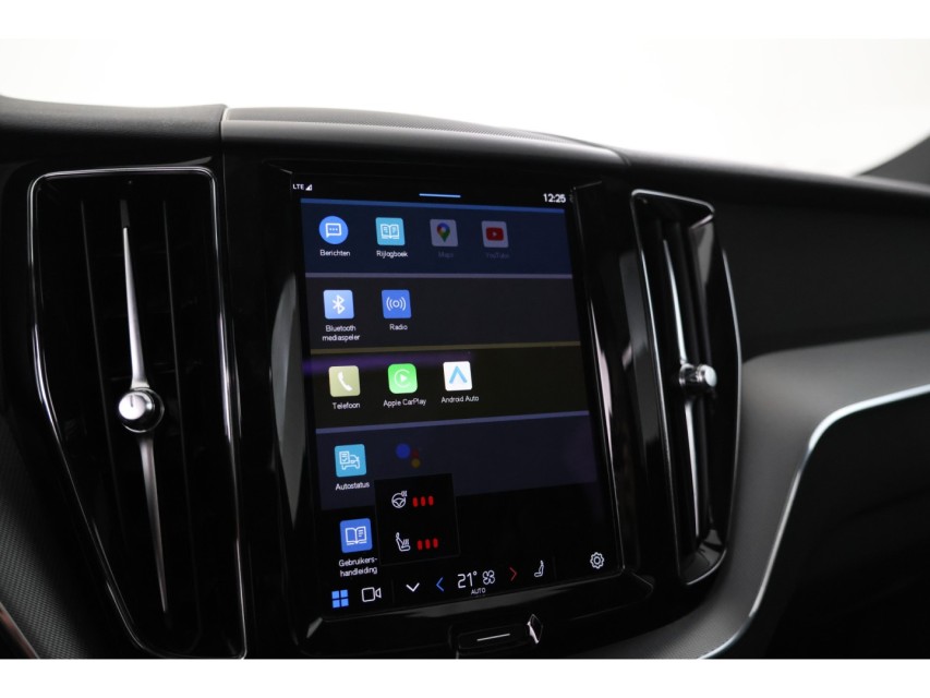 
Volvo XC60 2.0 Recharge T6 AWD R-Design vol									