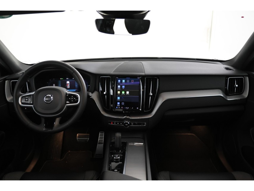 
Volvo XC60 2.0 Recharge T6 AWD R-Design vol									