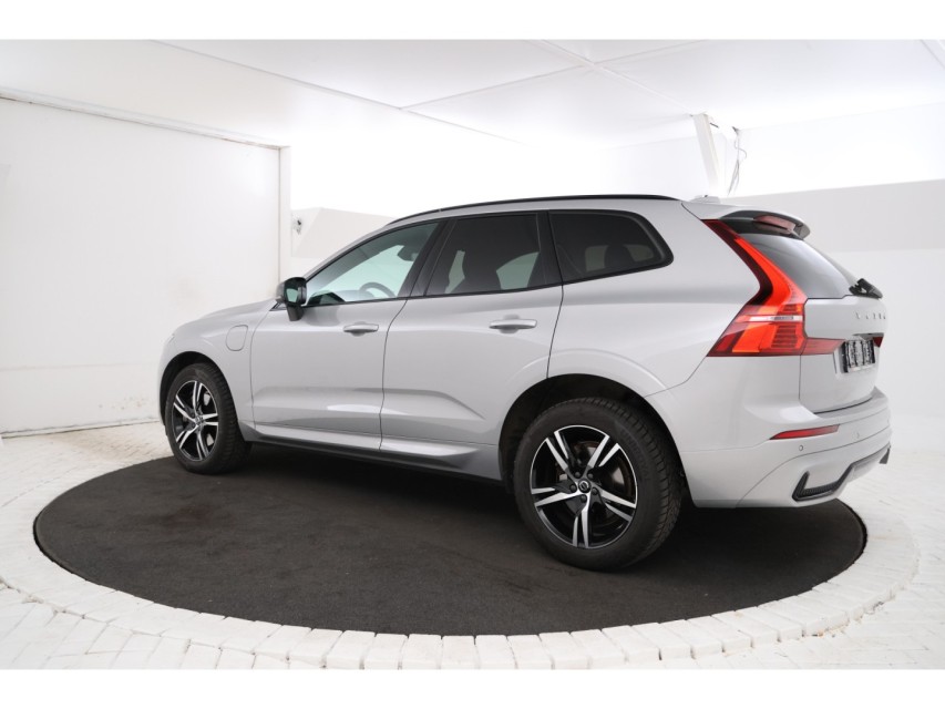 
Volvo XC60 2.0 Recharge T6 AWD R-Design vol									